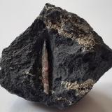 Corundum, PyriteMina Graphite, Amstall, Mühldorf, Krems-Land, Waldviertel, Baja Austria/Niederösterreich, Austria3 x 3 cm (Author: Volkmar Stingl)