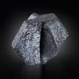 Hematites<br />Valle Loi Shilman, Distrito Mohmand, Division Peshawar, Provincia Khyber Pakhtunkhwa, Paquistán<br />4 x 5 x 4 cm / cristal principal: 4.8 cm<br /> (Autor: Museo MIM)
