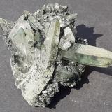 Quartz, Chlorite (Group)Mallnitz, Spittal an der Drau, Hohe Tauern, Carintia/Kärnten, Austria6 x 6 cm (Author: Volkmar Stingl)