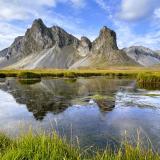 Vikurfjall, cadena volcánica de 511 metros de altura máxima en el sureste de Islandia, formada fundamentalmente por gabro. (Autor: Antonio P. López)