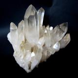 QuartzDistrito Kullu, Himachal Pradesh, IndiaSpecimen size 11 cm, largest crystal 8 cm (Author: Tobi)