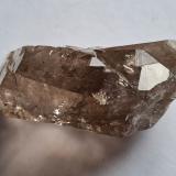 Quartz (variety smokey Quartz)Monte Galenstock, Tiefenbach, Urseren, Uri, Suiza9,5 x 5,5 cm (Author: Volkmar Stingl)