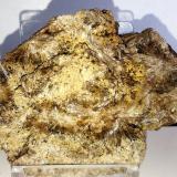 Vesuvianita (Vesubiana)<br />Mines de Can Montsant, Can Montsant (Massís del Montnegre), Hortsavinyà, Tordera, Comarca Maresme, Barcelona, Cataluña / Catalunya, España<br />7x5,5 cm.<br /> (Autor: Adri Rodríguez)