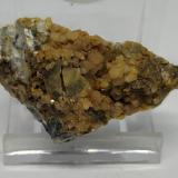 Cerusita<br />Mina Mineralogia, El Molar, Comarca Priorat, Tarragona, Cataluña / Catalunya, España<br />5x2,5cm<br /> (Autor: Adri Rodríguez)