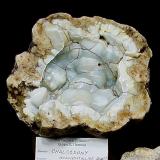 Quartz (variety chalcedony)Condado Monroe, Indiana, USA15 cm (Author: Bob Harman)