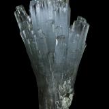 Beryl (variety Aquamarine)Bergsig Farm 167 (Hohenstein), Omaruru, Región Erongo, Namibia30 x 22 x 20 mm (Author: Rob Schnerr)