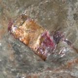 Cinnabar on PyriteMina Levigliani, Sant'Anna (Sant'Anna di Stazzema), Alpes Apuanos, Municipio Stazzema, Provincia Lucca, Toscana, Italia92 x 52 mm (Author: Sante Celiberti)