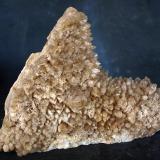 Calcita<br />Canteras de mármol de Monte Coto, Pinoso, Comarca Vinalopó Medio, Alicante / Alacant, Comunidad Valenciana / Comunitat Valenciana, España<br />15.5 x 12 cm<br /> (Autor: Pedro Antonio)