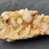 Quartz, CalciteCañon Fendels, Ried im Oberinntal, Distrito Landeck, Tirol Norte, Tirol, Austria8 x 5 cm (Author: Volkmar Stingl)