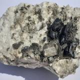 Hematite (variety iron rose)Saurüssel, Zona Mörchner, Zemmgrund, Valle Ziller (Zillertal), Tirol Norte, Tirol, Austria6,5 x 4 cm (Author: Volkmar Stingl)