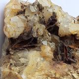 Quartz, limonite after HematiteMöseralm, Fiss, Distrito Landeck, Tirol Norte, Tirol, Austria5,5 x 5 cm (Author: Volkmar Stingl)