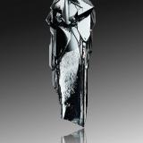 HematiteNador, Provincia Nador, Región Oriental, Marruecos3.5 x 2 x 9.5 cm / main crystal size: 3.3 cm (Author: MIM Museum)