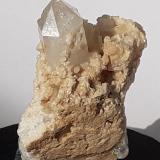 Quartz, DolomiteKnorren, Mayrhofen, Valle Ziller (Zillertal), Tirol Norte, Tirol, Austria3 x 2 cm (Author: Volkmar Stingl)