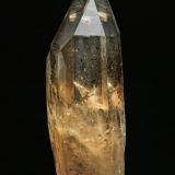 Quartz (variety smoky quartz)Valle Saline, Condado Inyo, California, USA11.5 x 3.9 cm (Author: am mizunaka)