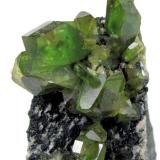 Titanite
Tormiq Valley, Haramosh Mts., Skardu, Gilgit-Baltistan, Pakistan
75 mm x 50 mm x 28 mm. Main crystal: 18 mm long, 6 mm thick (Author: Carles Millan)