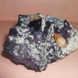 Fluorita y Calcita
Elmwood Mine, Carthage, Smith Co., Tennessee, Estados Unidos 
12x8 cm (Autor: jaume.vilalta)