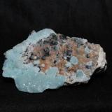 Hemimorfita azul sobre Smithsonita, Mina Antonina, Sobrado (Toral de los Vados), León, Castilla y León. Pieza 11x9 (Autor: bolesminerales)