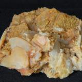 Baritina recubierta de cristales de Cuarzo - Mont-Ras - Baix Empordà (Girona) - 6,5x4,5x2,8 cms. (Autor: Joan Martinez Bruguera)