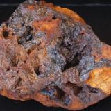 Goethita irisada - Mines de Can Palomeres, Malgrat de Mar, El Maresme, Barcelona, Catalunya, España
Medidas: 9,5x6,5x4 cms (Autor: Joan Martinez Bruguera)