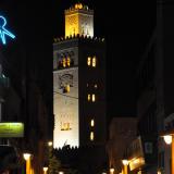 Alminar de la Koutoubia, gemelo y contemporáneo de la Giralda de Sevilla.
Fot. T. Praszkier. (Autor: Josele)