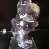 Fluorita, cuarzo
Geoda del Llisu, Berbes, Asturias, España
15x8, cristales de hasta 3 cm (Autor: Raul Vancouver)