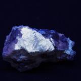 Estroncianita - Fluorescente
Whitesmith mine, Strontian, Highland, Escocia.
7 x 5 cm
UV onda larga. (Autor: Daniel C.M.)