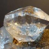 Cuarzo (variedad herkimer)
T. Mount. Diamond, Litle Falls, Herkimer Co., New York, USA
5 x 5 cm.

Detalle (Autor: javier ruiz martin)