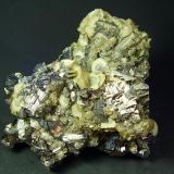 Arsenopirita-Pirita-Siderita-Fluorita-Apatito-Ferberita
Mina Panasqueira, Covilha, Portugal
11´5x10 (Autor: geoalfon)