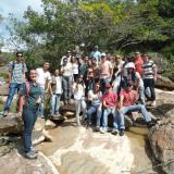 Mis estudiantes y yo estamos recolectando muestras en el campo en Serrinha, Formiga, Minas Gerais- Brasil. (Autor: Anisio Claudio)