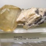 Calcita
Mina La Cuerre, Rionansa, Área minera La Florida, Sierra de Arnero, Cantabria, España
11x4cm
Tamaño del cristal 4,5 cm (Autor: jaume.vilalta)