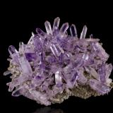 Quartz (variety amethyst)Piedra Parada (Las Vigas), Municipio Tatatila, Veracruz (Veracruz de Ignacio de la Llave), México14,5	x	13,5	x	5,0	cm (Author: MIM Museum)