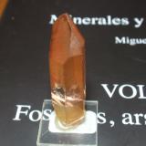 Cuarzo (variedad hematoideo)<br />Corinto, Curvelo, Minas Gerais, Brasil<br />10x35 mm<br /> (Autor: Ignacio)